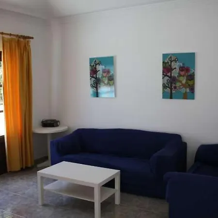 Puerto Del Carmen Sleeps 4 Pool Wifi Apartamento Puerto del Carmen (Lanzarote)