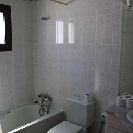 Puerto Del Carmen Sleeps 4 Pool Wifi * Puerto del Carmen (Lanzarote)